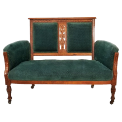 Gables Settee