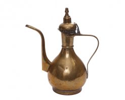 Amira Teapot