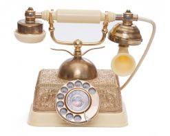 Socialite Phone